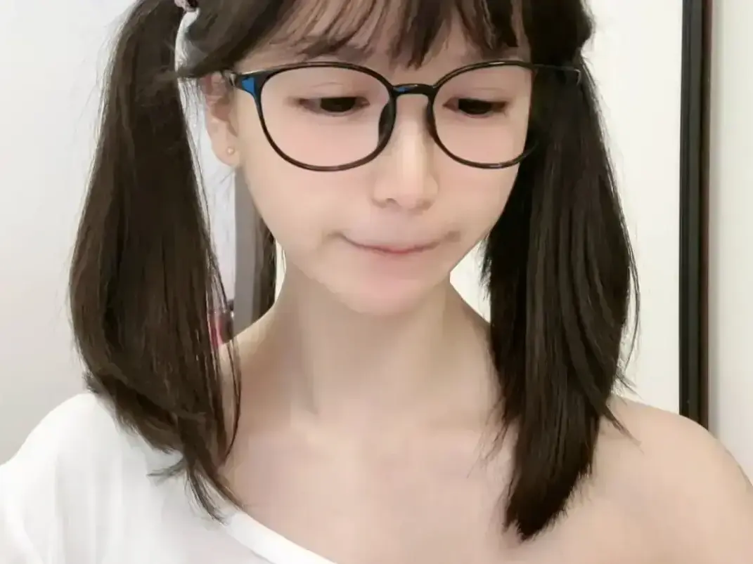 《萌小栖》天才交易员咯咯哒vlog原视频无删减全集免费畅播-完整版萌小栖极速获取-天才交易员萌小栖纯净观影沉浸感拉满-萌小栖高清资源值得二刷细品咯咯哒的一天